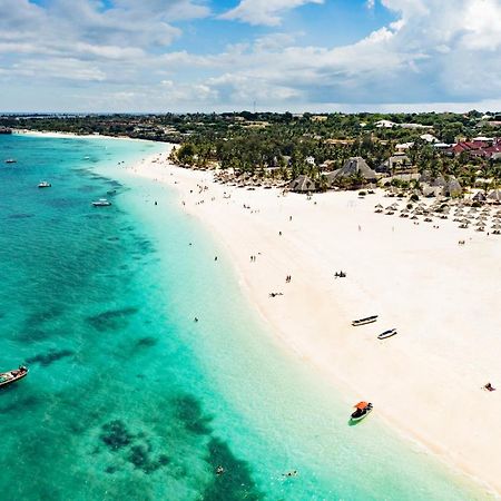 Gold Zanzibar Beach House & Spa Кендва Екстериор снимка