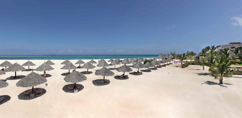 Gold Zanzibar Beach House & Spa Кендва Екстериор снимка