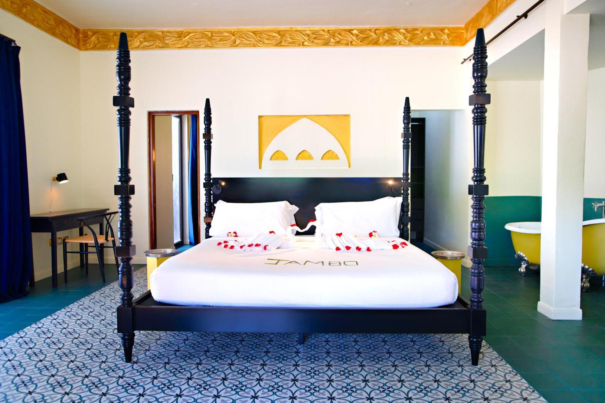 Gold Zanzibar Beach House & Spa Кендва Екстериор снимка
