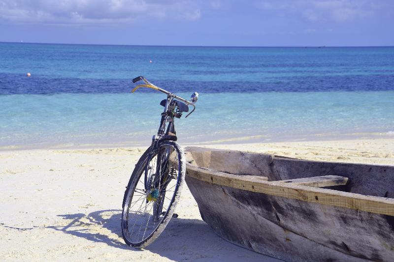Gold Zanzibar Beach House & Spa Кендва Екстериор снимка
