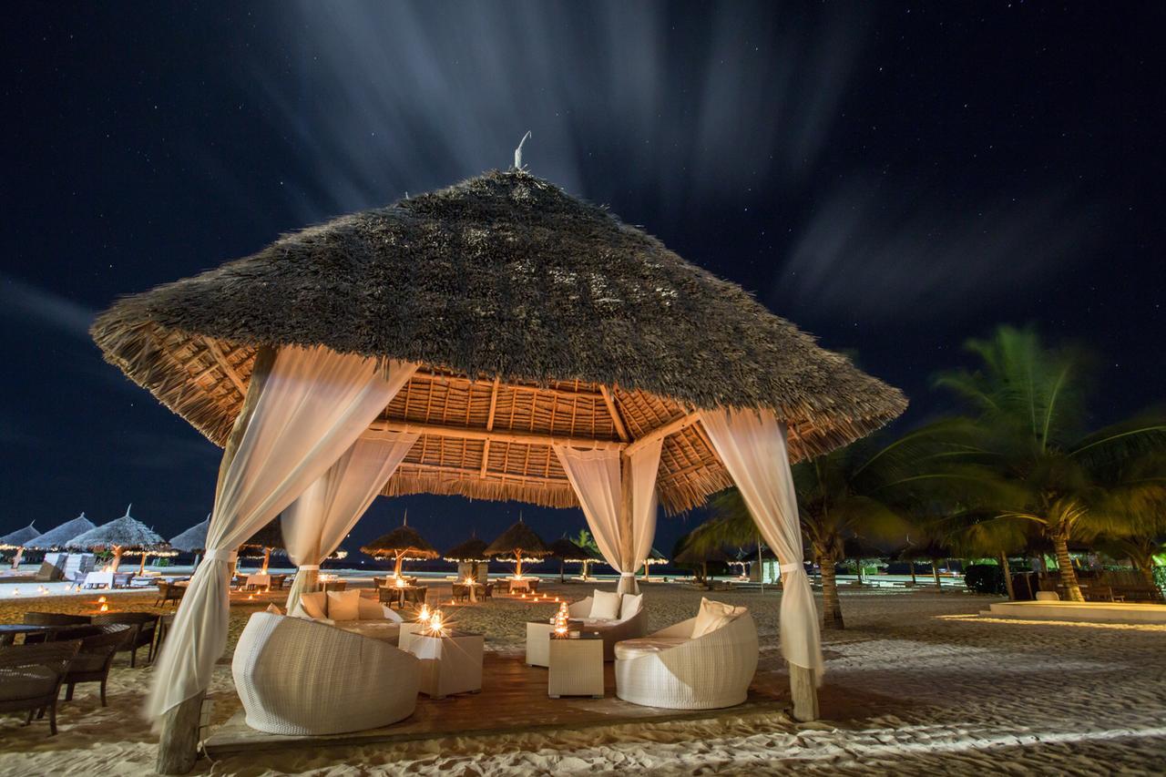 Gold Zanzibar Beach House & Spa Кендва Екстериор снимка
