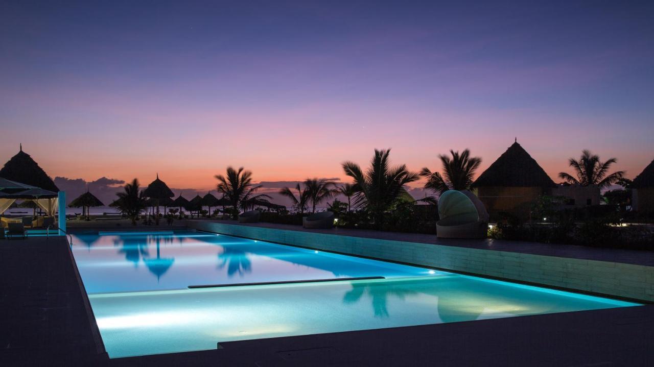 Gold Zanzibar Beach House & Spa Кендва Екстериор снимка
